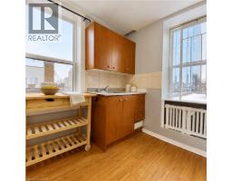 432 Clarence Street Unit# 5, London, ON N6A3M8 Photo 7