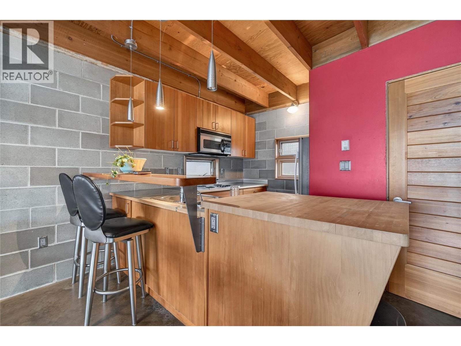 1259 Dieppe Road - 10