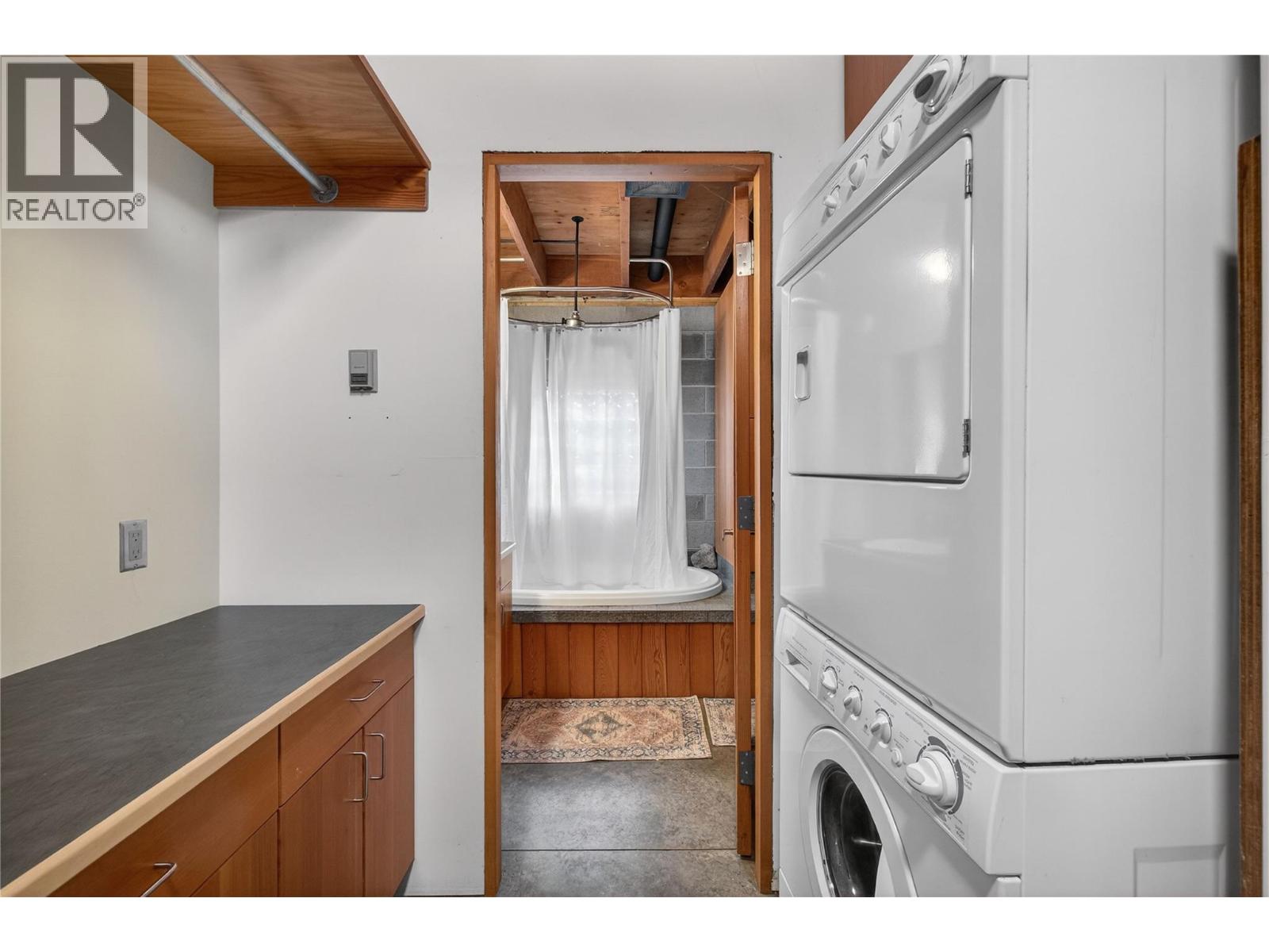 1259 Dieppe Road - 28