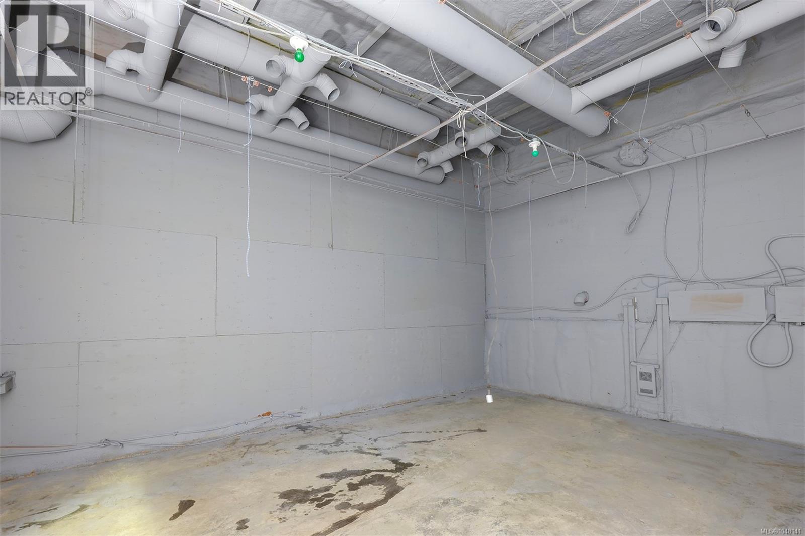 2400 Clark Rd - 42
