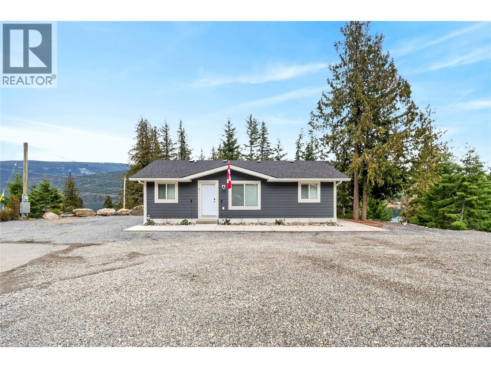 #6 3639 Parri Road - 32