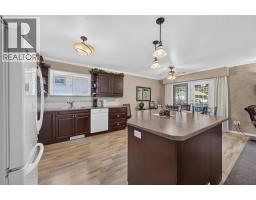 2730 5 Avenue Ne, Salmon Arm, BC V1E2K3 Photo 12