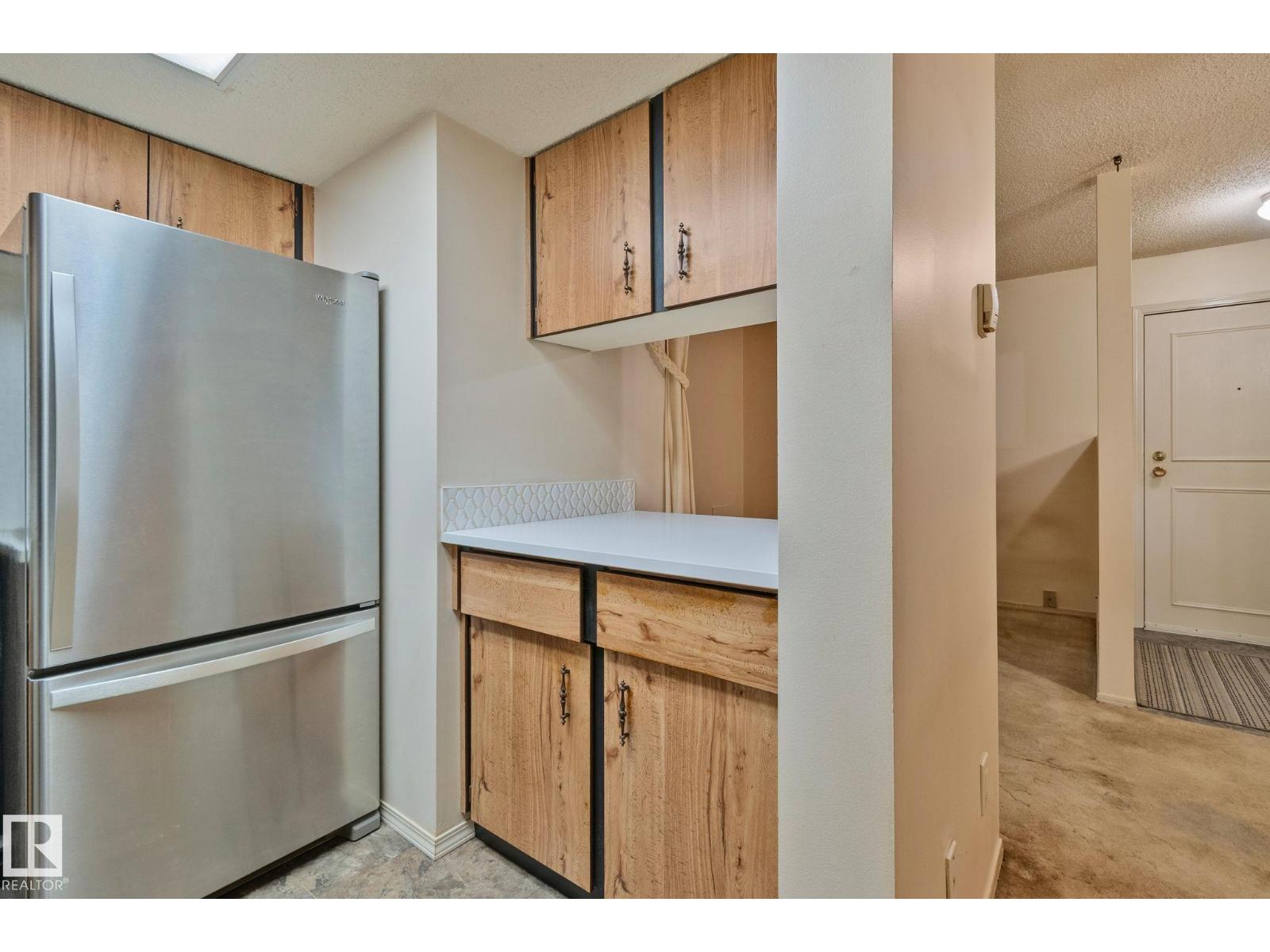 #305 10335 118 ST NW - 14