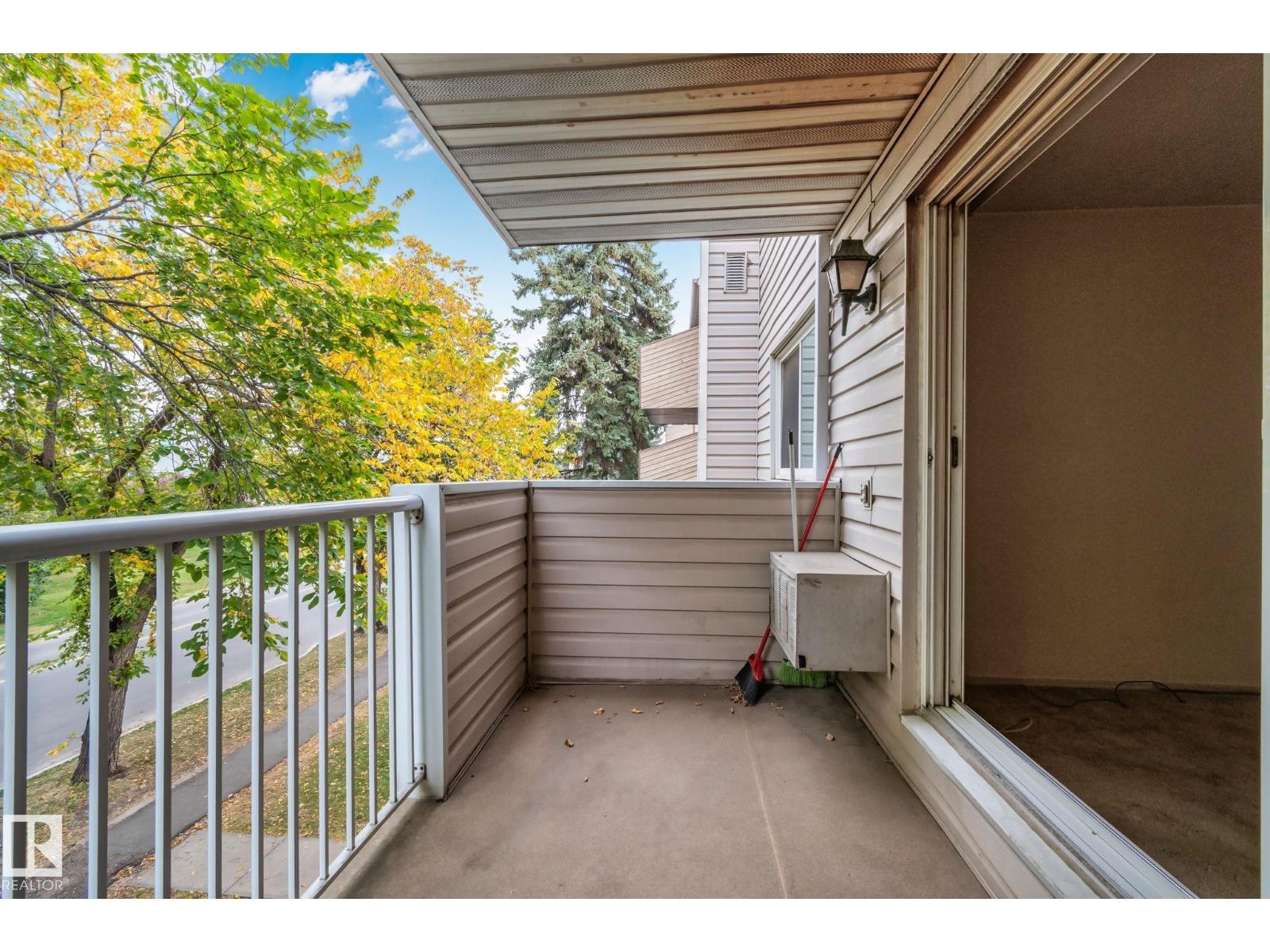 #305 10335 118 ST NW - 26