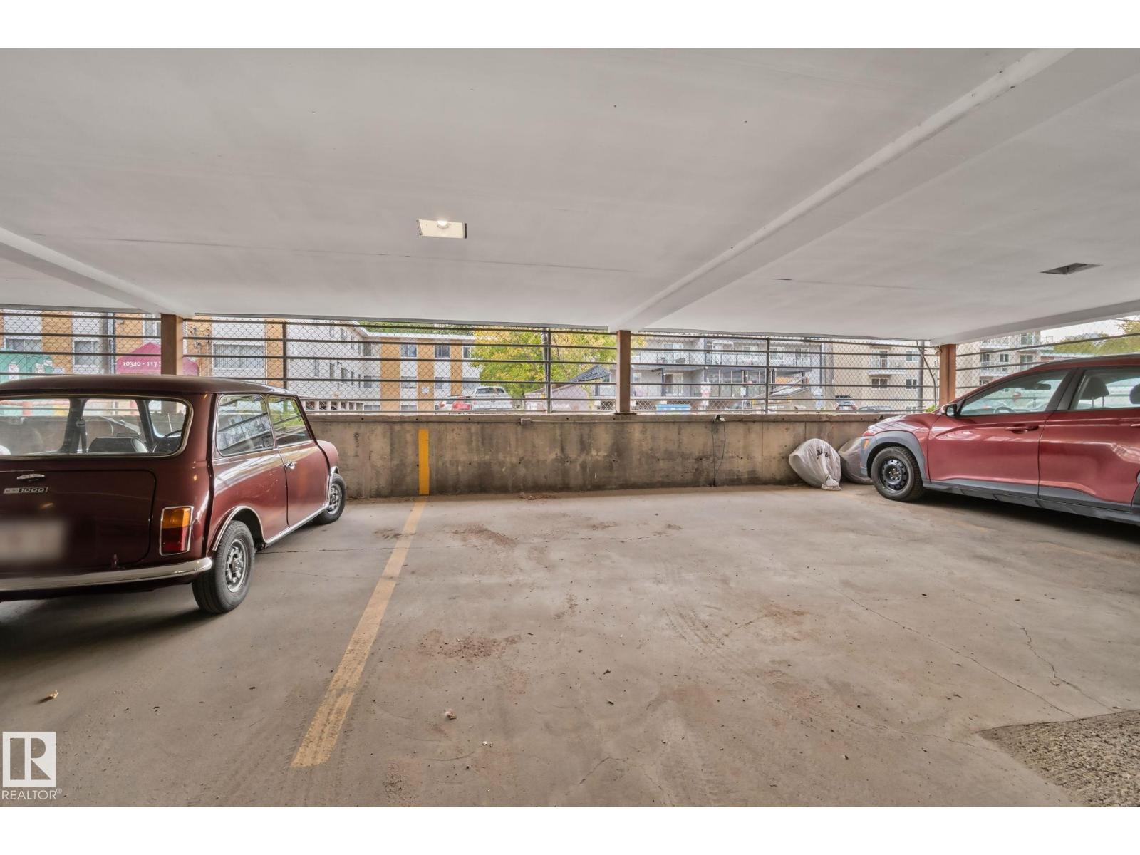 #305 10335 118 ST NW - 34