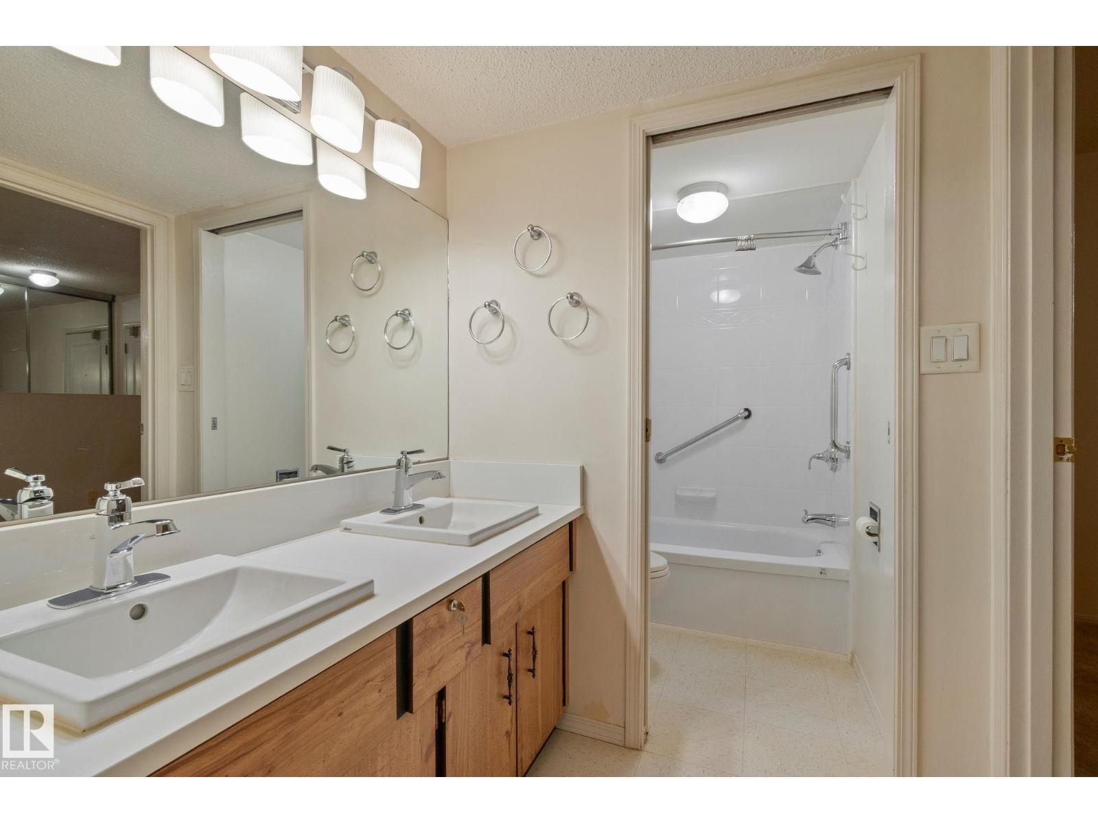 #305 10335 118 ST NW - 16