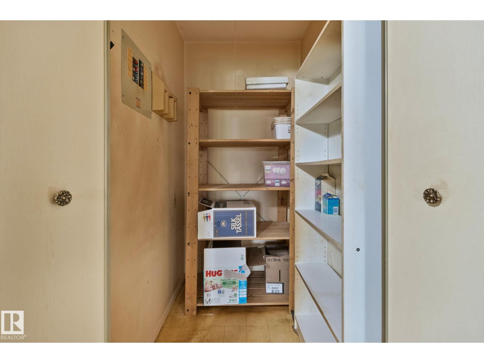 #305 10335 118 ST NW - 36