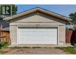 415 51 Avenue SW - photo 25