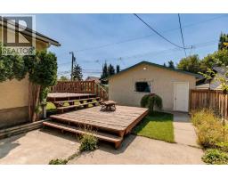 415 51 Avenue SW - photo 2