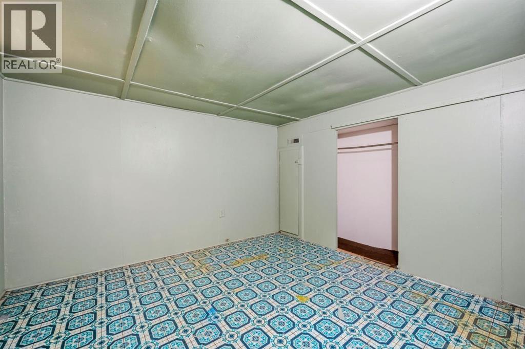 340 12 Avenue NW - photo 18