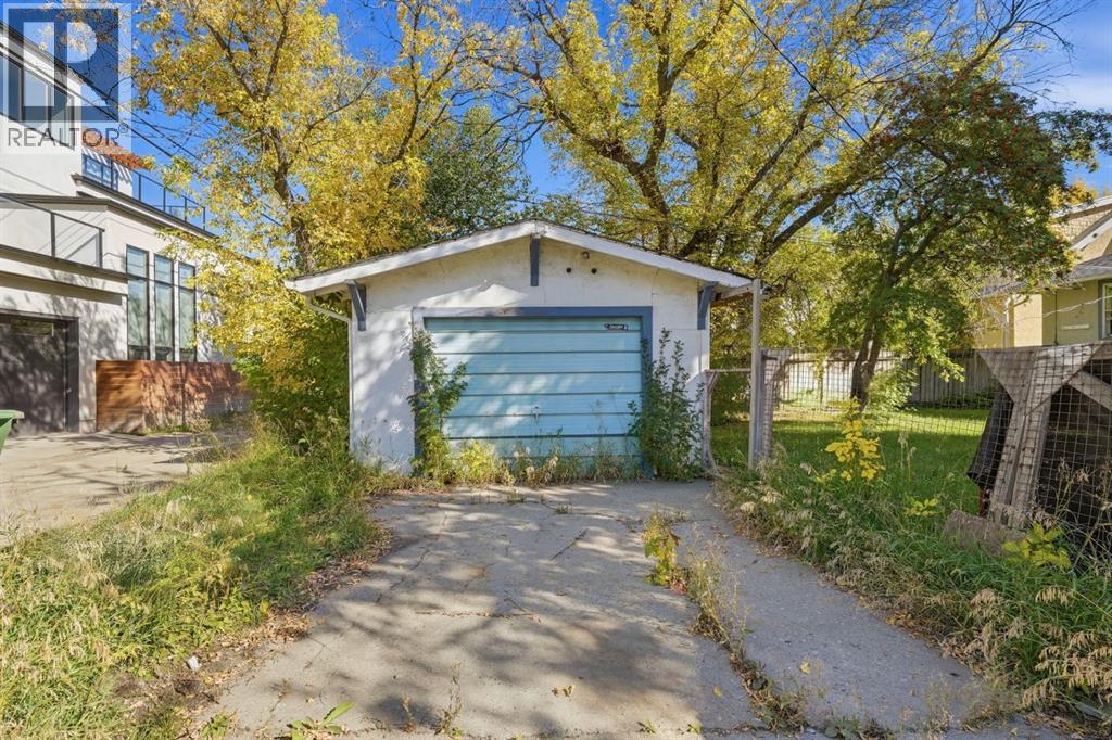 340 12 Avenue NW - photo 24