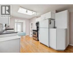 415 51 Avenue SW - photo 8
