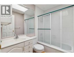 415 51 Avenue SW - photo 11