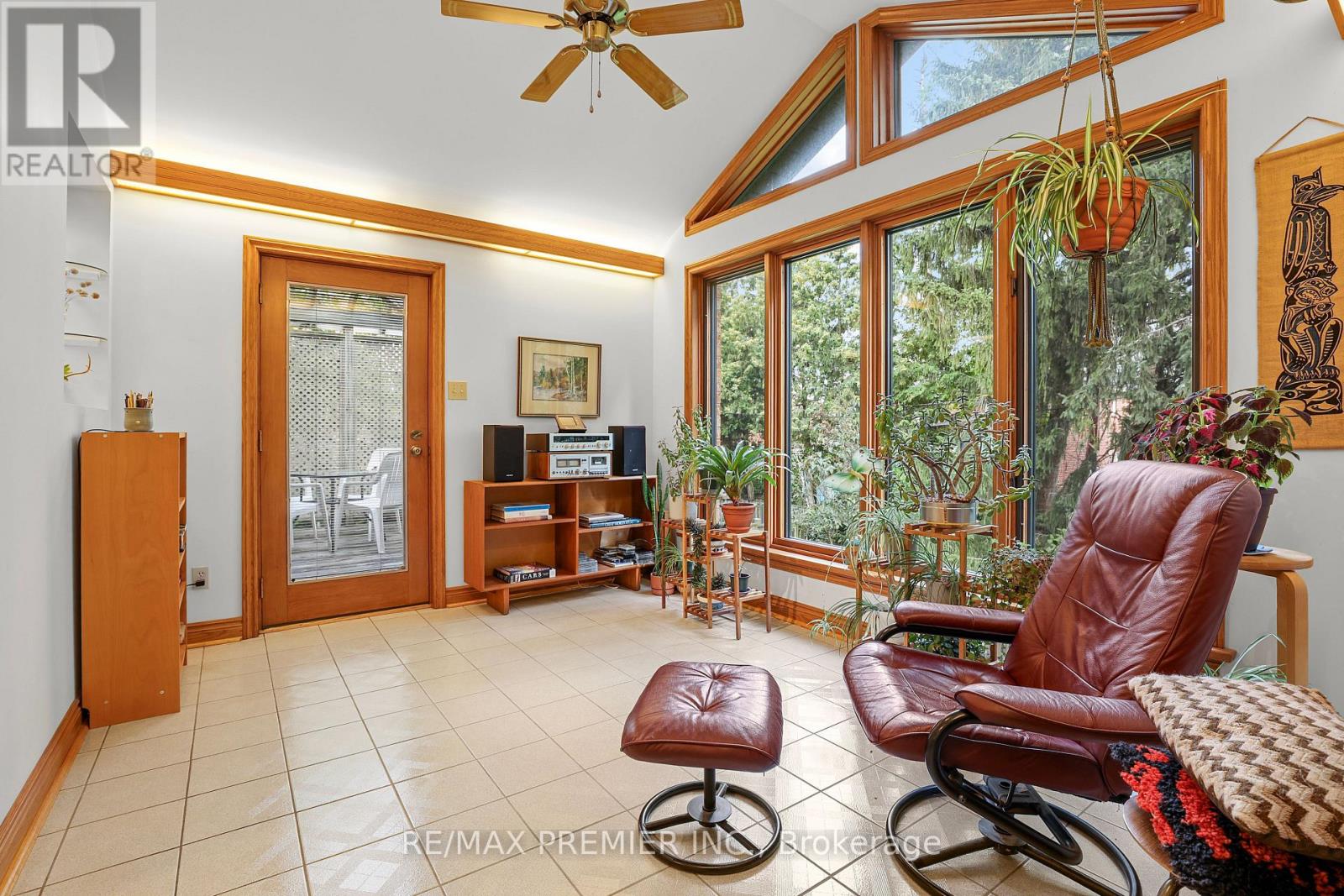 19 TEMAGAMI COURT, Toronto (Newtonbrook East) — photo 12