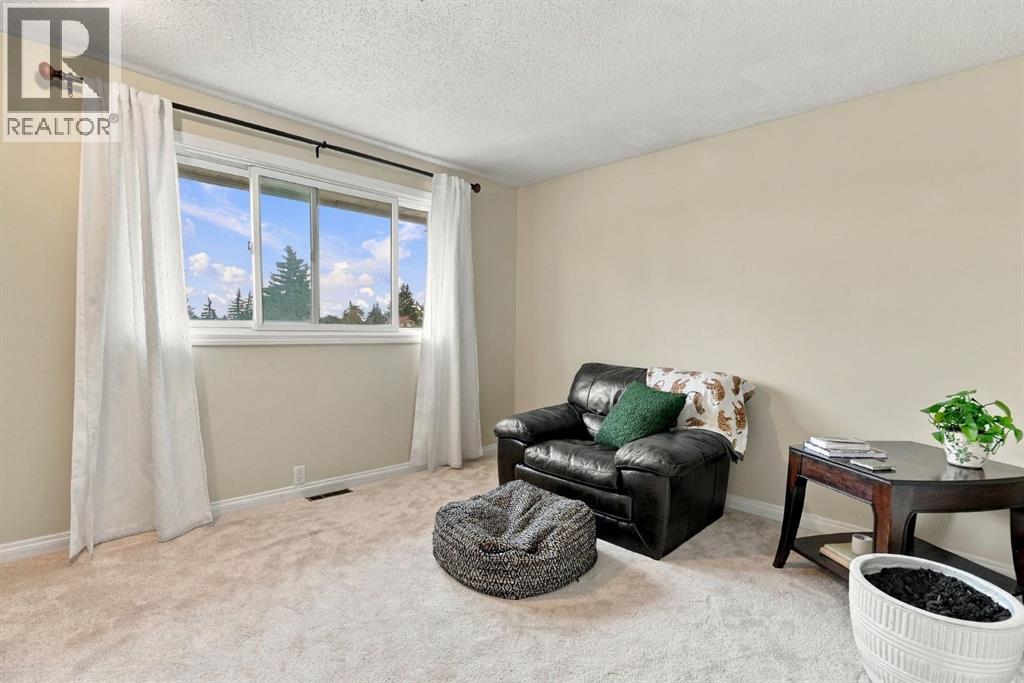 194 Rundleview Close NE - photo 16