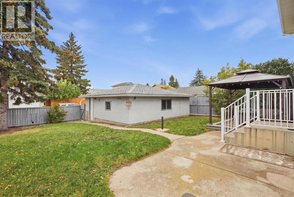194 Rundleview Close NE - photo 24
