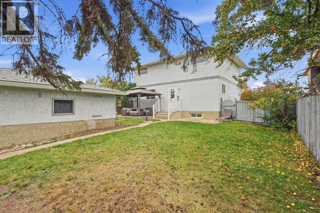 194 Rundleview Close NE - photo 25