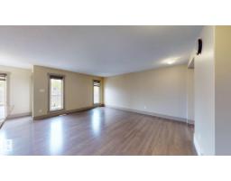 4826 171a Av Nw, Edmonton, AB T5Y3P3 Photo 12
