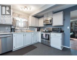 5716 71 Street, Red Deer, AB T4P3A8 Photo 9