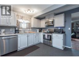 4pc Bathroom - 5716 71 Street, Red Deer, AB T4P3A8 Photo 7