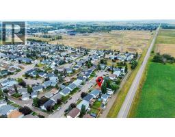 Laundry room - 1907 Strathcona Terrace, Strathmore, AB T1P1S8 Photo 13