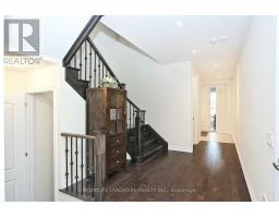 349 Hartwell Way, Aurora, ON L4G0W5 Photo 10