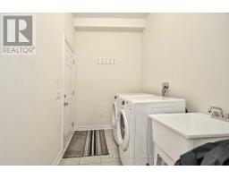 349 Hartwell Way, Aurora, ON L4G0W5 Photo 16