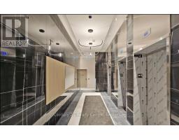 1606 - 202 Burnhamthorpe Road, Mississauga, ON L5A0B2 Photo 6