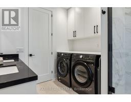 19 Twenty-ninth Street, Toronto, ON M8W3A9 Photo 21