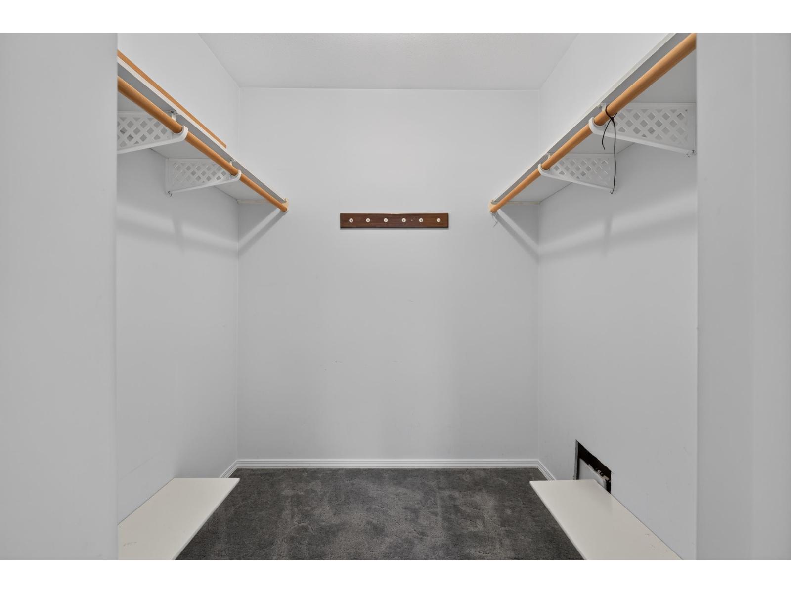 256 32691 GARIBALDI DRIVE, Abbotsford - Image 1