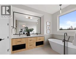 4649 79 Street NW - photo 31