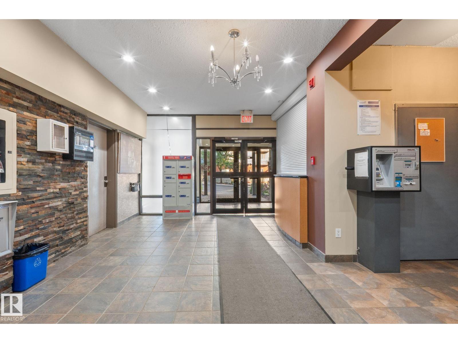 #1210 9710 105 ST NW - Image 29