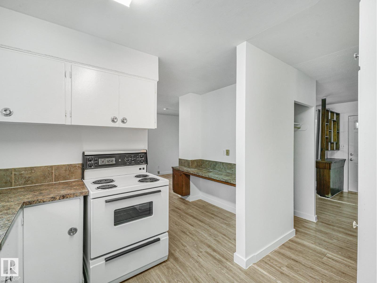 12823 125 ST NW - 16