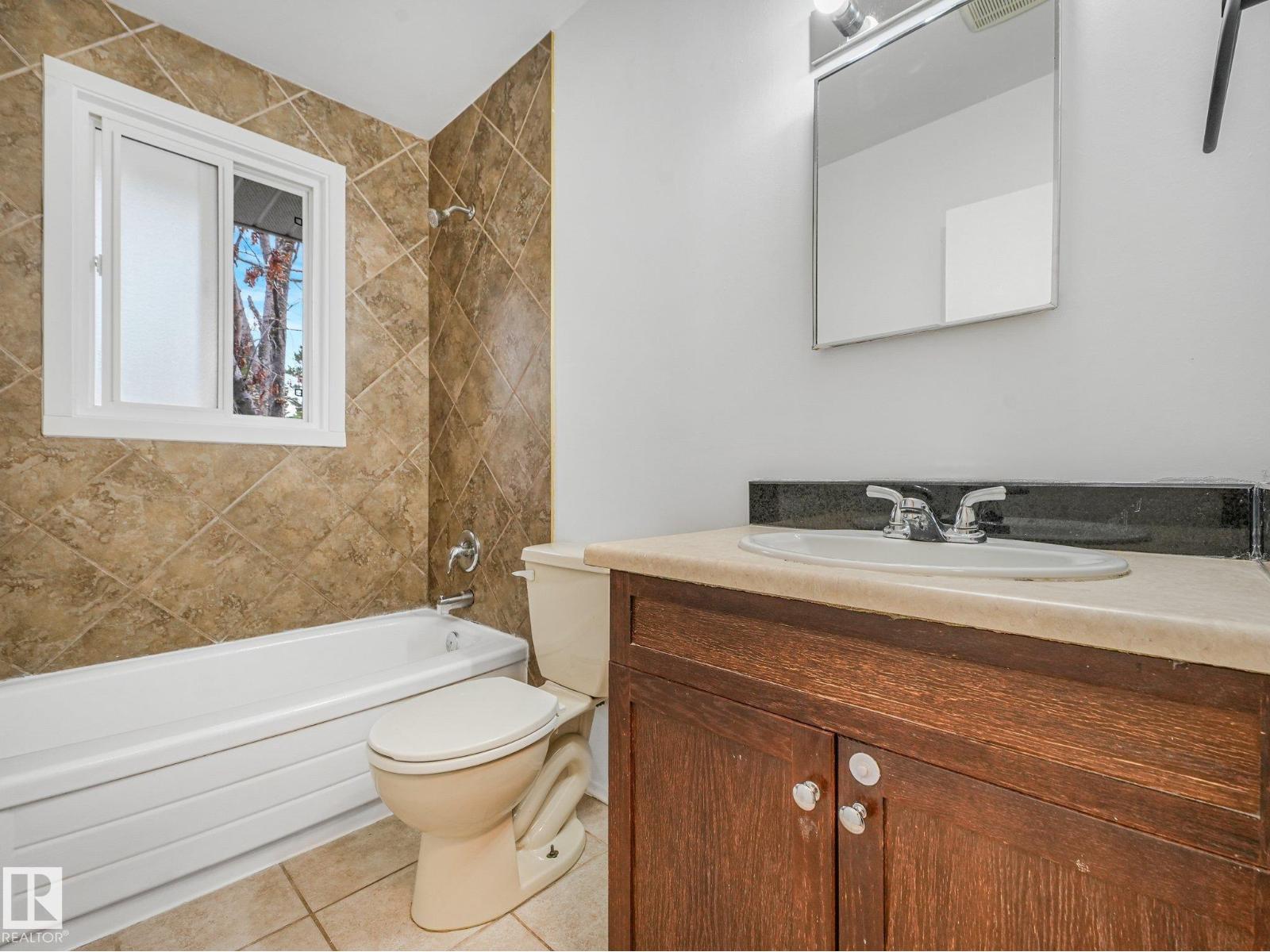 12823 125 ST NW - 25