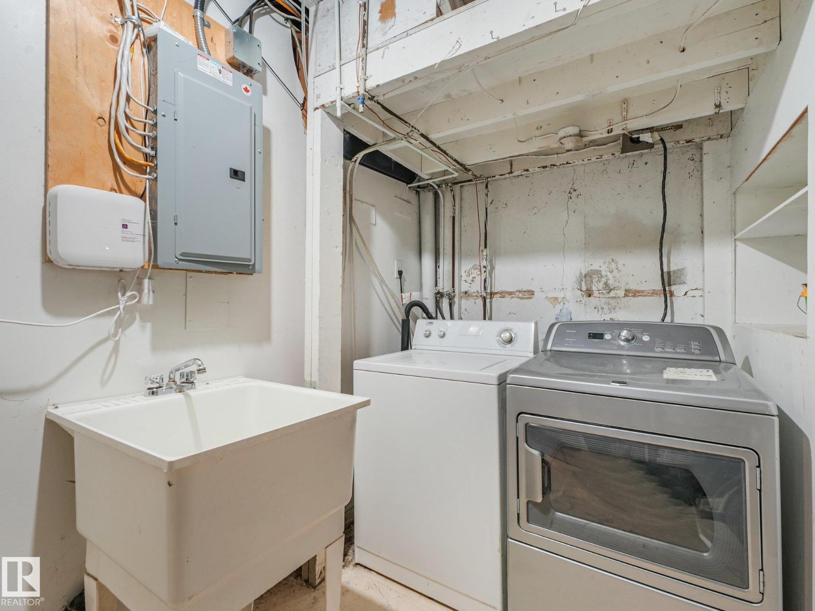 12823 125 ST NW - 29