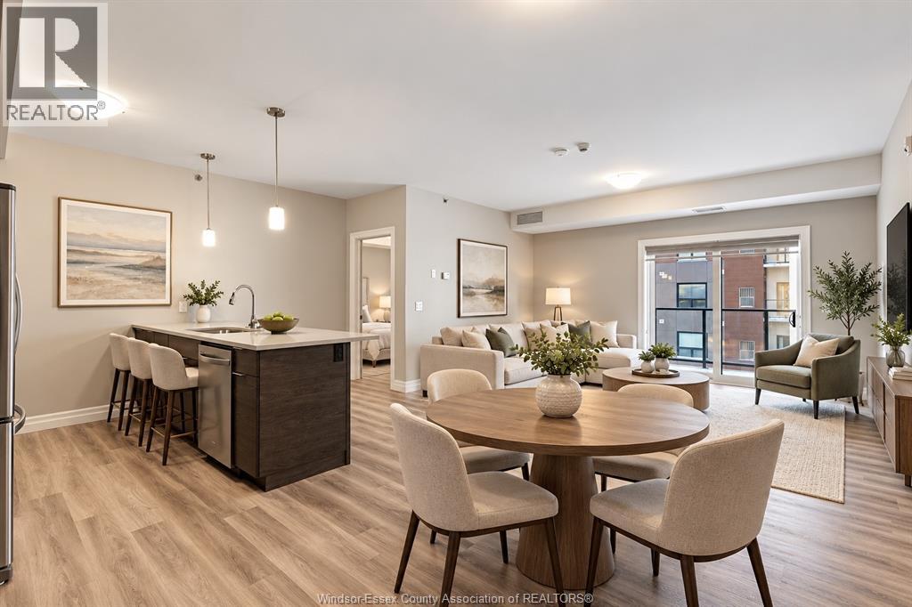728 Brownstone — photo 37
