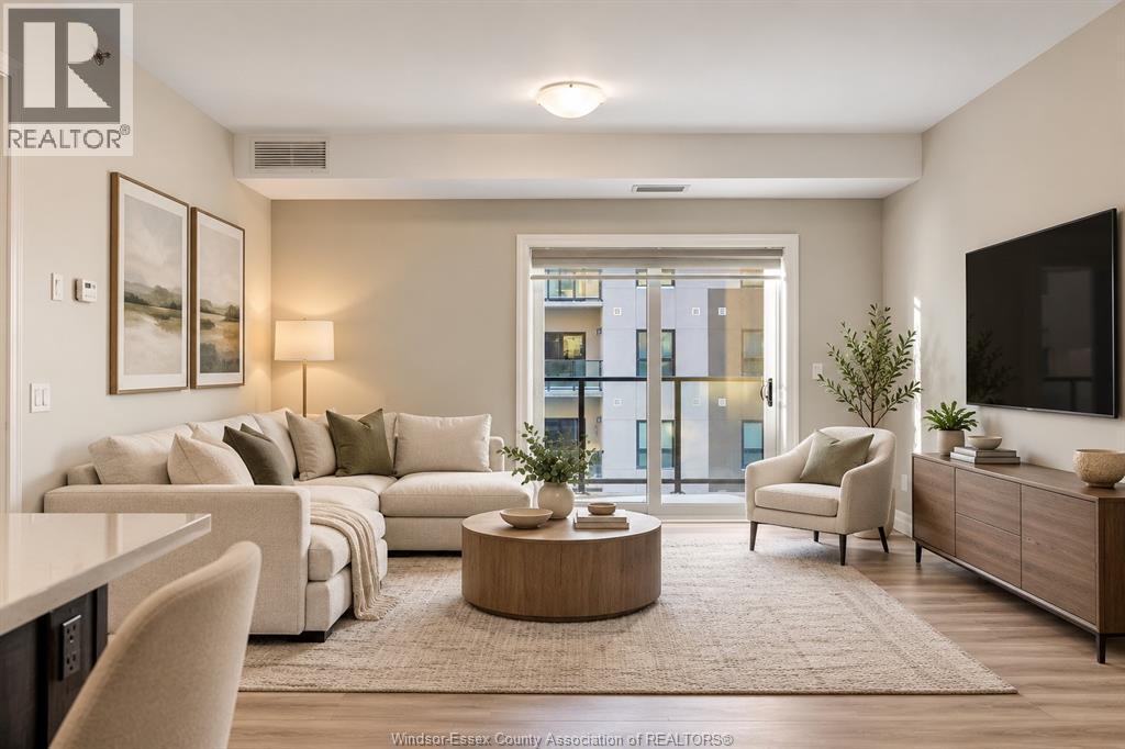 728 Brownstone — photo 41