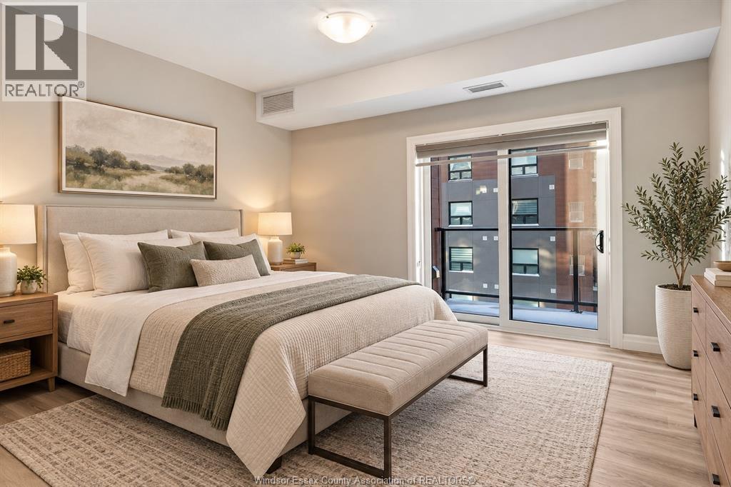 728 Brownstone — photo 42