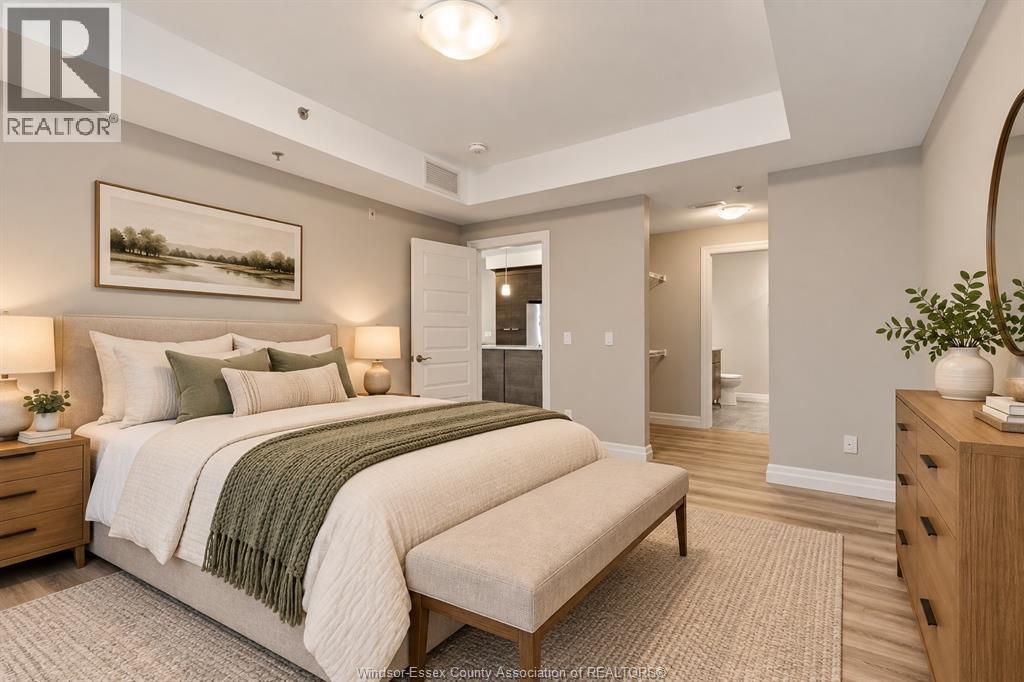 728 Brownstone — photo 44