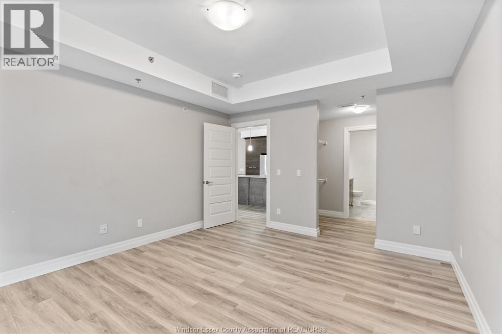 728 Brownstone — photo 20