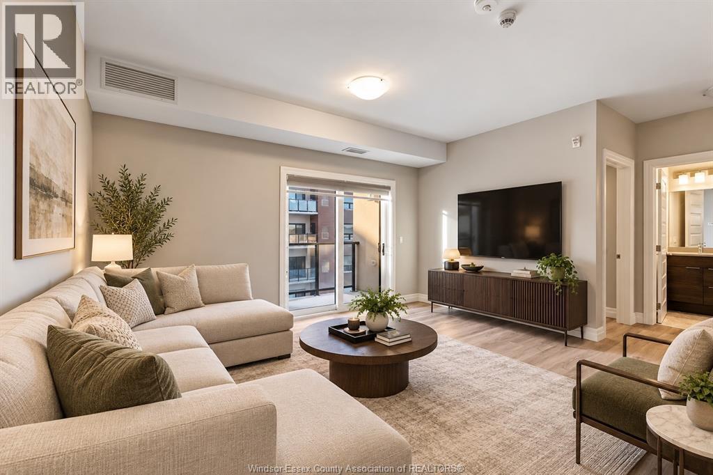 728 Brownstone — photo 40