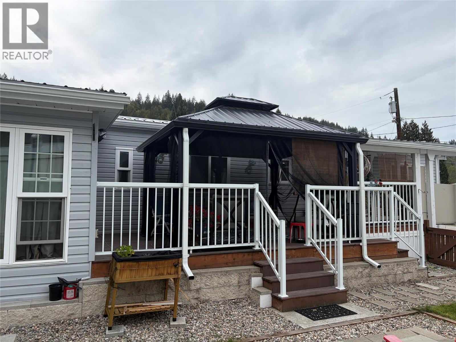 #17 1601 COLUMBIA Avenue - 2