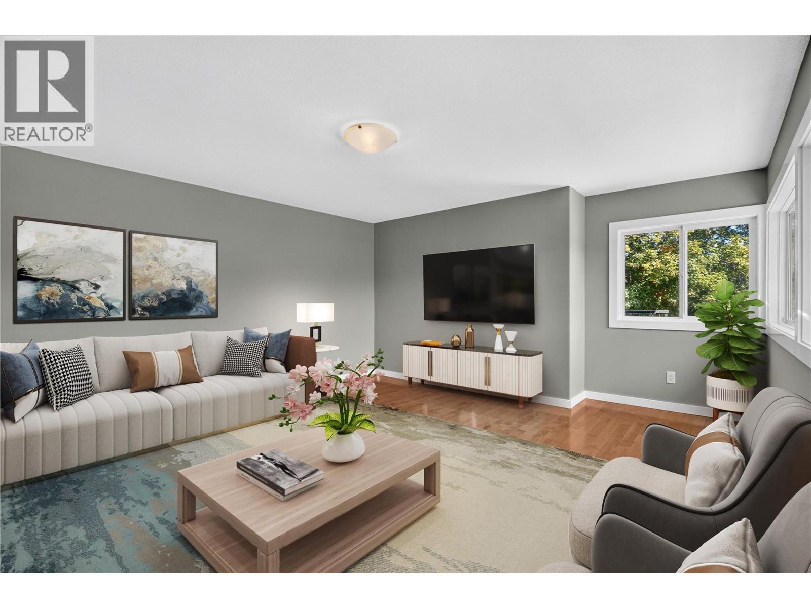 220 West Bench Drive, Penticton