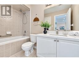 35 Stoneheath Crescent, Markham, ON L6C2K9 Photo 33