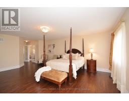 304 Tower Hill Road, Richmond Hill, ON L4E0A7 Photo 16