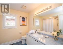 304 Tower Hill Road, Richmond Hill, ON L4E0A7 Photo 24