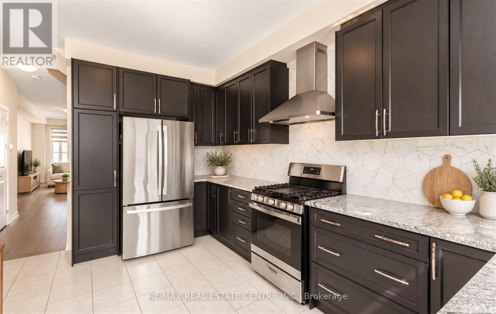 353 Inspire Boulevard — photo 8