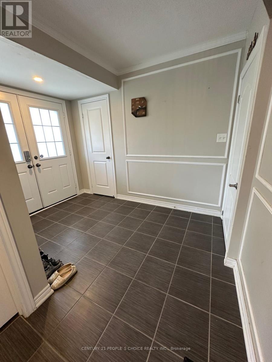 UPPER - 70 HOGAN MANOR DRIVE, Brampton (Northwest Brampton) — photo 3