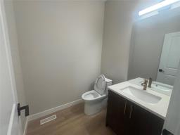 Bedroom - 82 Harvest Lane, St Adolphe, MB R5A0B3 Photo 7