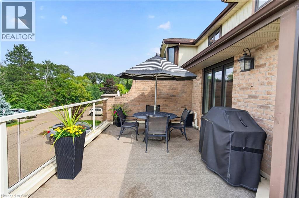 #1 406 CRAIGLEITH Drive - 16